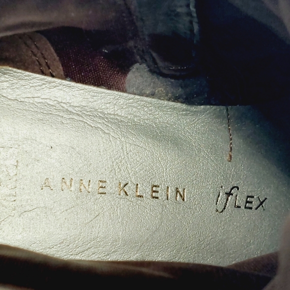 Ann Klein AkLoraine Leather Upper buckle Ankle Boots A958 - Picture 8 of 11